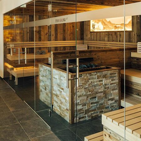 Hotel Garni Alpenjuwel Residenz แซร์เฟาส์ ภายนอก รูปภาพ