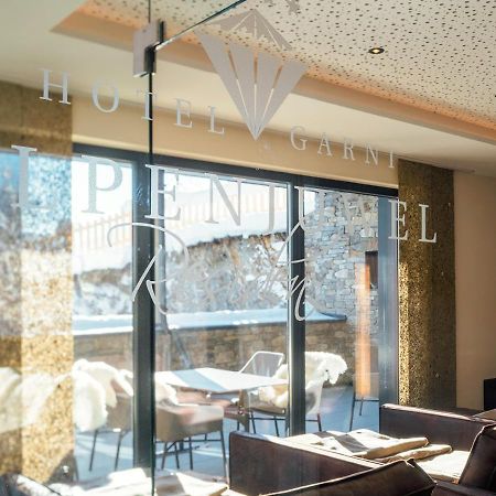 Hotel Garni Alpenjuwel Residenz แซร์เฟาส์ ภายนอก รูปภาพ